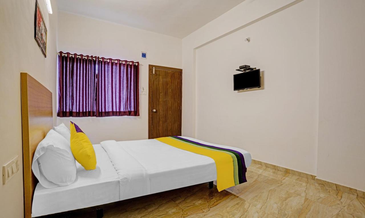 Itsy Hotels Flowers Park Нашик Екстериор снимка
